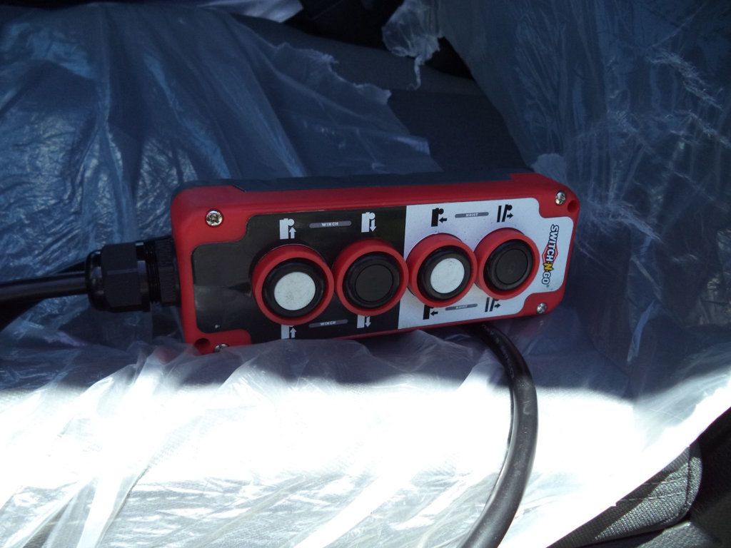2026 Ram 5500 SLT w/ 14` Switch-N-Go Drop Box Dumpster Bin Roll Off Truck - 22901202 - 47