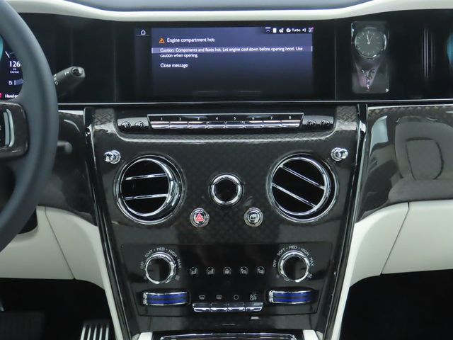 2026 Rolls-Royce Black Badge  - 22922357 - 13