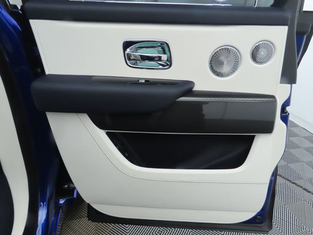 2026 Rolls-Royce Black Badge  - 22922357 - 26