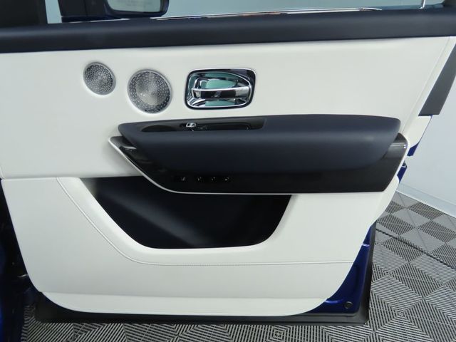 2026 Rolls-Royce Black Badge Cullinan - 22922357 - 25