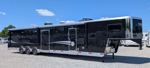 2026 Shadow 28 foot Rolling Garage w/ 14 foot Living Quarters  - 23036406 - 0