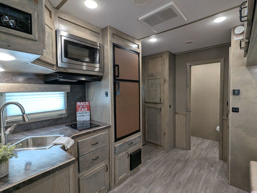 2026 Shadow 28 foot Rolling Garage w/ 14 foot Living Quarters  - 23036406 - 12