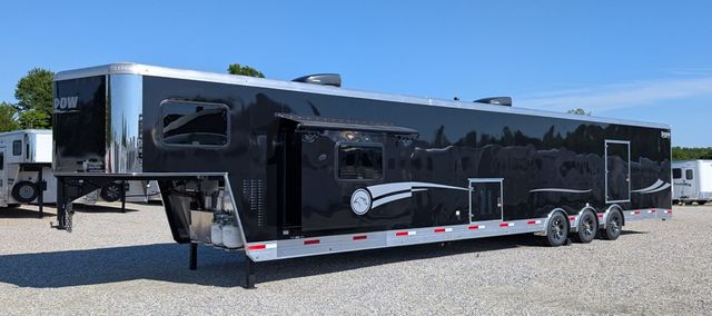 2026 Shadow 28 foot Rolling Garage w/ 14 foot Living Quarters  - 23036406 - 1