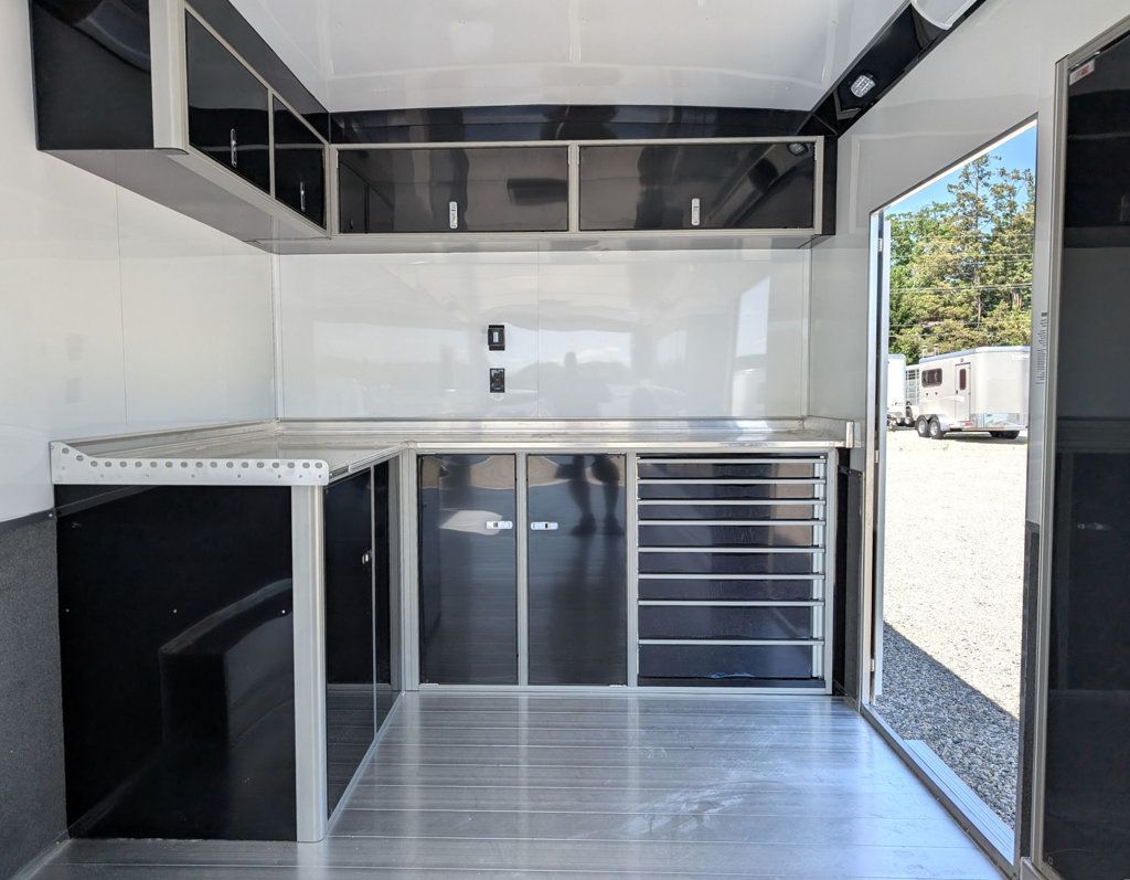 2026 Shadow 28 foot Rolling Garage w/ 14 foot Living Quarters  - 23036406 - 6