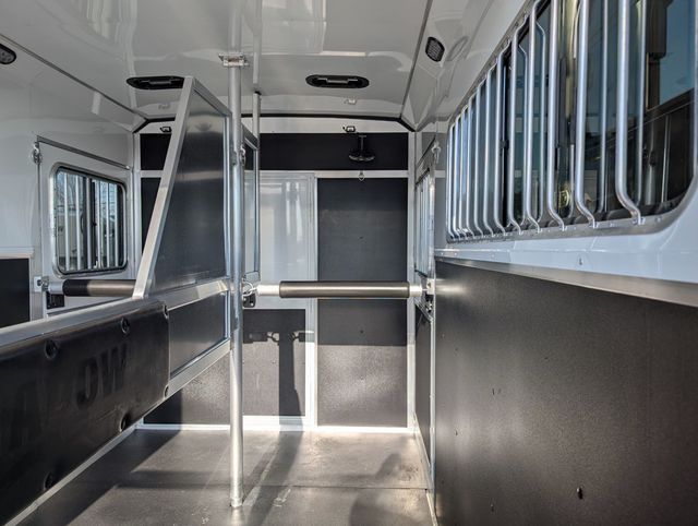 2026 Shadow 2 Horse KingPro Straight Load Draft w Queen Tack  - 22999346 - 8