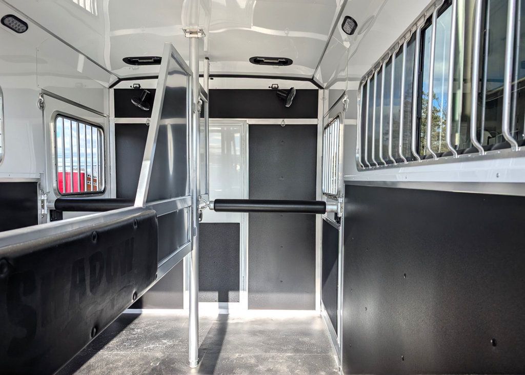 2026 Shadow 2 Horse KingPro Straight Load Queen Tack GooseNeck  - 22953913 - 9