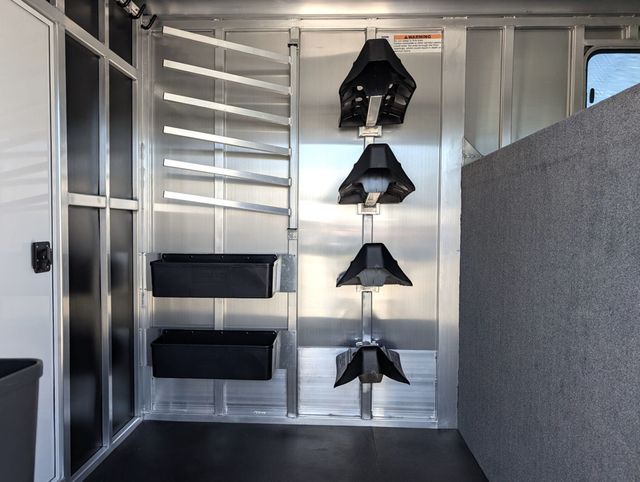 2026 Shadow 2 Horse KingPro Straight Load Queen Tack GooseNeck  - 22953913 - 2