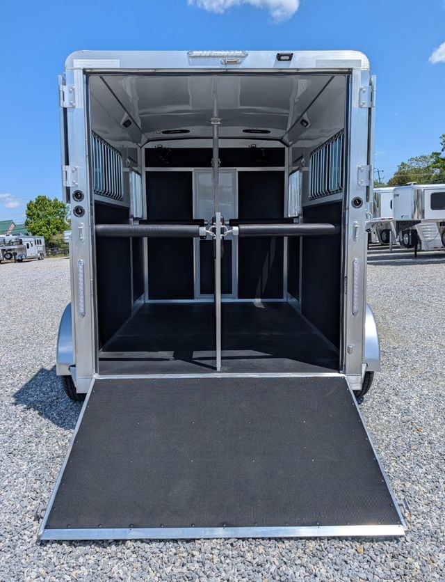 2026 Shadow 2 Horse KingPro Straight Load Queen Tack GooseNeck  - 23025344 - 5