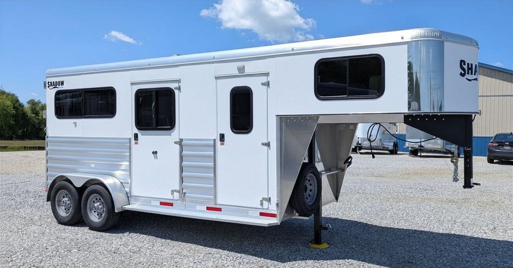 2026 Shadow 2 Horse KingPro Straight Load Queen Tack GooseNeck  - 23025792 - 0