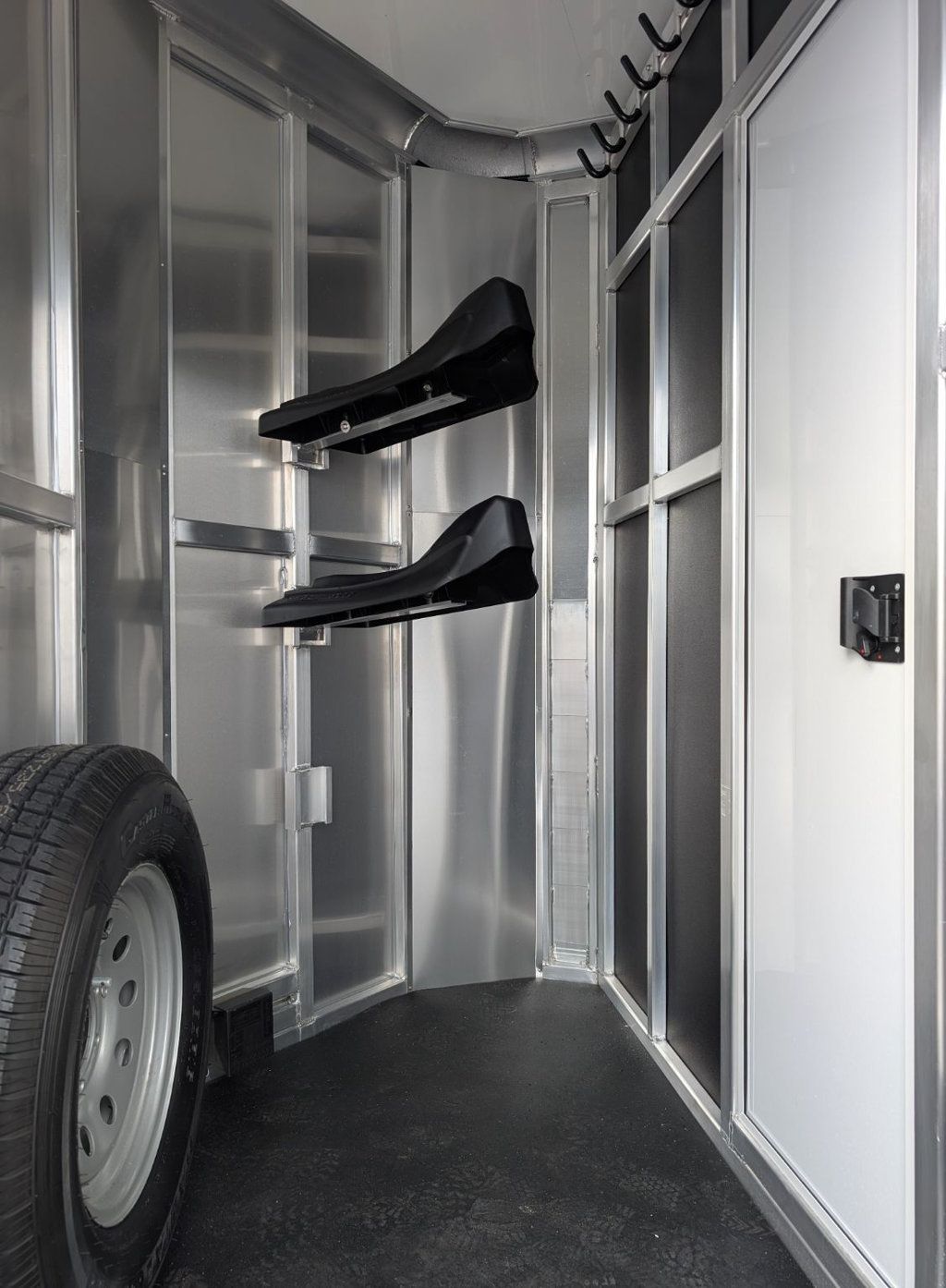 2026 Shadow 2 Horse KingPro Straight Load with Side Ramp  - 23003574 - 3