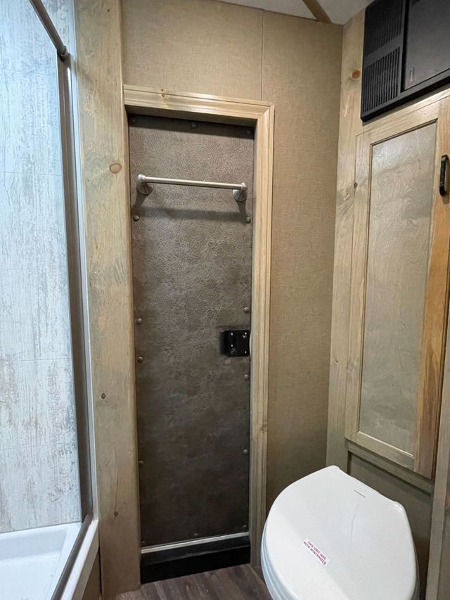 2026 Shadow 2 Horse Slant 9' Living Quarters with Slide  - 23006865 - 13