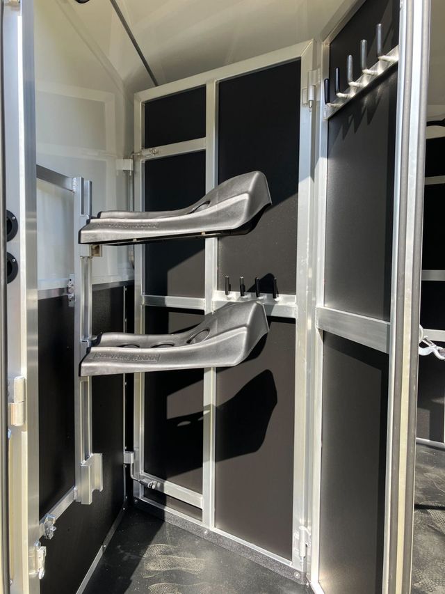 2026 Shadow 2 Horse Slant 9' Living Quarters with Slide  - 23006865 - 4