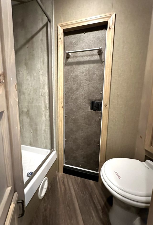 2026 Shadow 2 Horse Slant Bumper Pull Living Quarters  - 22977055 - 8