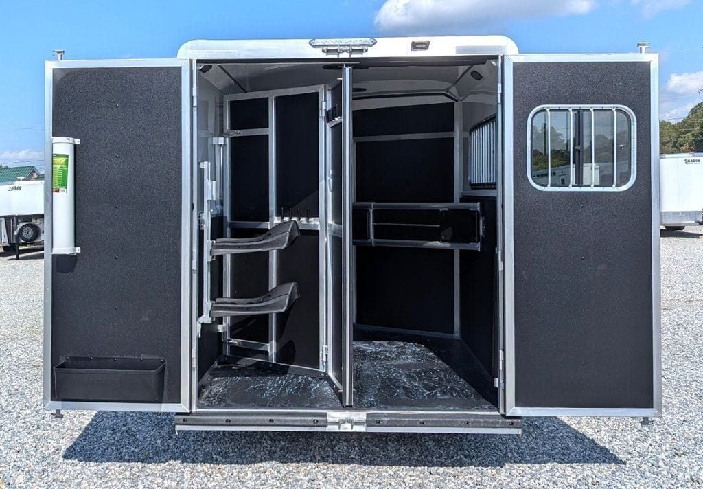 2026 Shadow 2 Horse Slant Bumper Pull Living Quarters w/ Slide  - 22952774 - 2