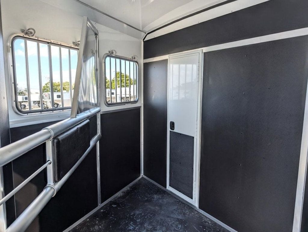 2026 Shadow 2 Horse Slant Bumper Pull Living Quarters w/ Slide  - 22952774 - 4