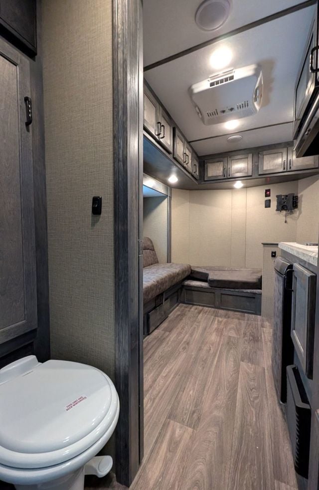 2026 Shadow 2 Horse Slant Bumper Pull Living Quarters w/ Slide  - 22983819 - 9