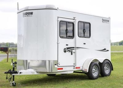 2026 Shadow 2 Horse Slant With Drop Feed Windows & Escape Door