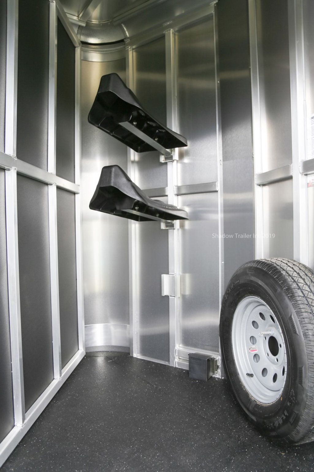 2026 Shadow 2 Horse Slant With Drop Feed Windows & Escape Door  - 22917137 - 3