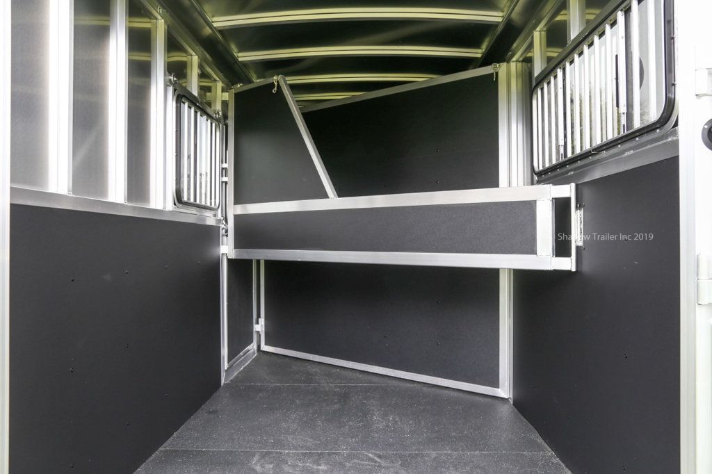 2026 Shadow 2 Horse Slant With Drop Feed Windows & Escape Door  - 22917137 - 6