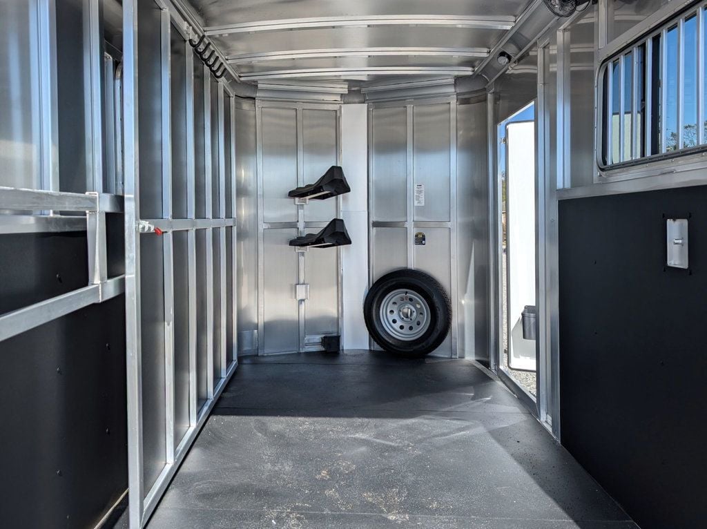 2026 Shadow 2 Horse Slant with Drop Feed Windows & Escape Door  - 22935942 - 7