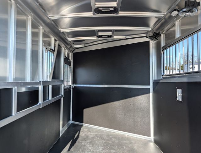 2026 Shadow 2 Horse Slant with Drop Feed Windows & Escape Door  - 22953847 - 7