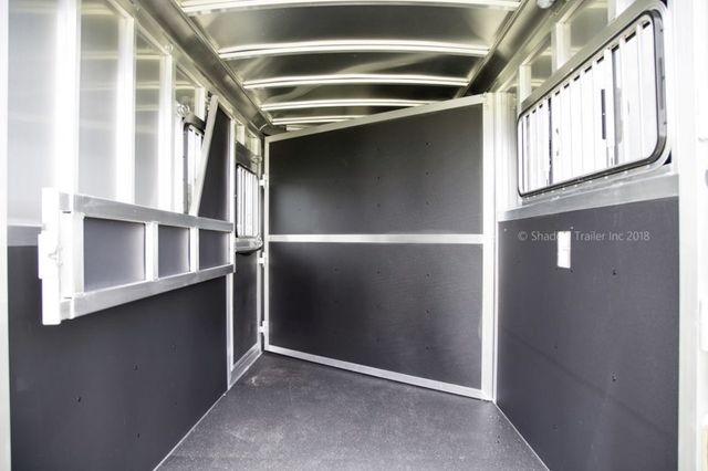 2026 Shadow 2 Horse Slant with Drop Feed Windows & Escape Door  - 22959927 - 6