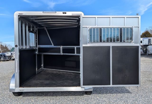 2026 Shadow 2 Horse Slant with Drop Feed Windows & Escape Door  - 22975980 - 3