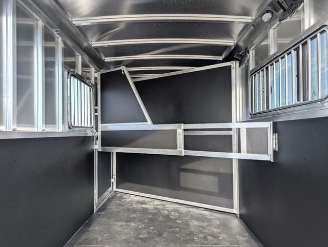 2026 Shadow 2 Horse Slant with Drop Feed Windows & Escape Door  - 22975980 - 4