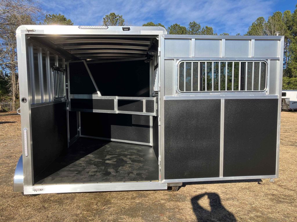 2026 Shadow 2 Horse Slant with Drop Feed Windows & Escape Door  - 22983801 - 6