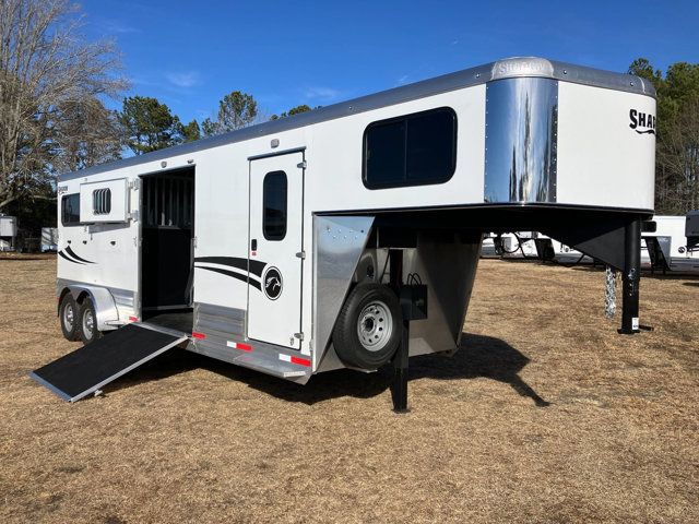 2026 Shadow 2+1 Straight Load w/ Box Stall and King Tack  - 22983980 - 1