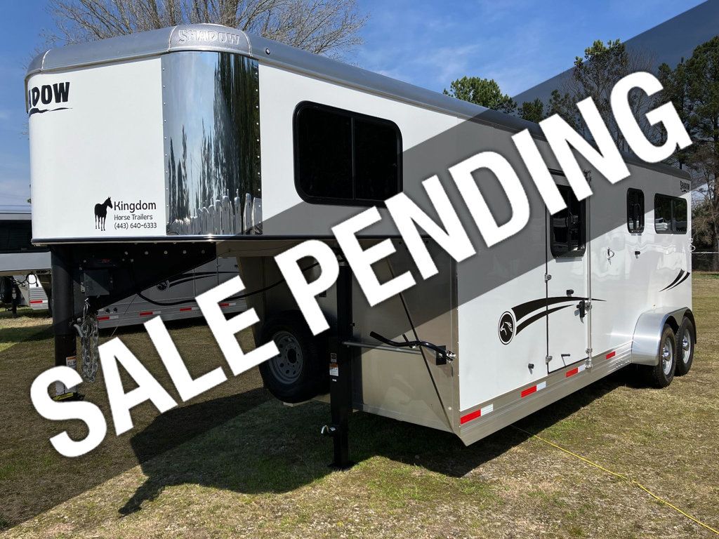2026 Shadow 2+1 Straight Load with Box Stall  - 22983977 - 0