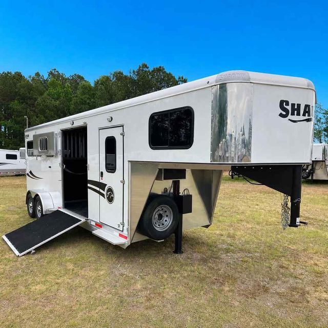 2026 Shadow 2+1 Straight Load with Box Stall  - 23023494 - 3