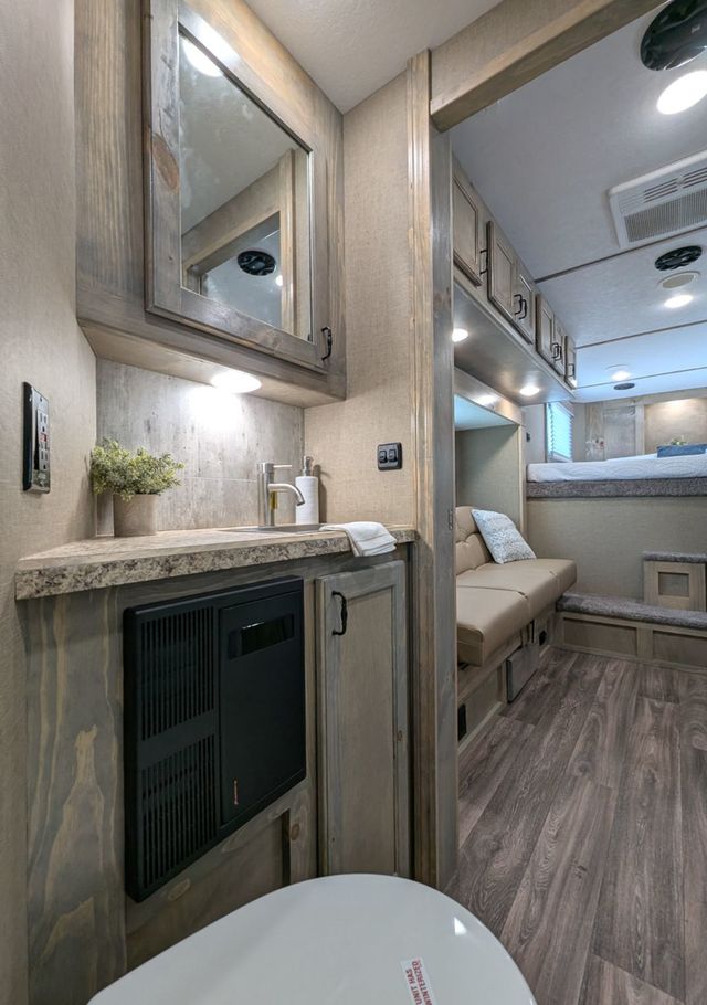 2026 Shadow 3 Horse Slant 10'6 Living Quarters with Slide  - 23032570 - 13