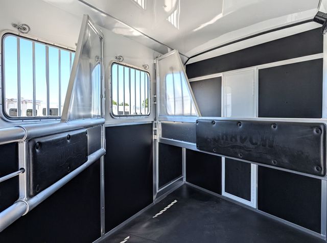 2026 Shadow 3 Horse Slant 10'6 Living Quarters with Slide  - 23032570 - 5
