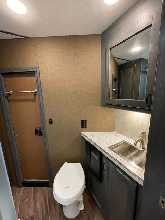 2026 Shadow 3 Horse Slant 10'6 Living Quarter-BIG Fridge!  - 23016429 - 13