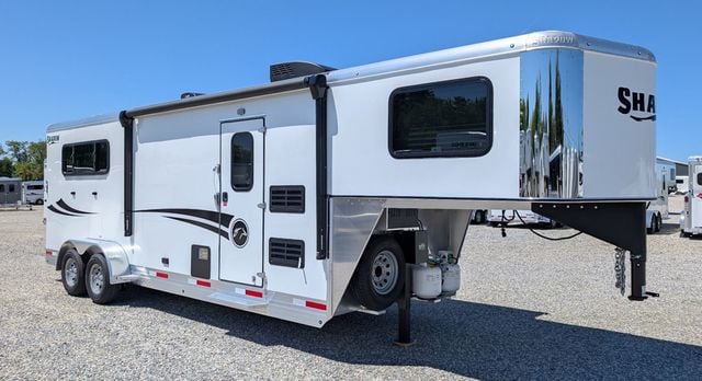 2026 Shadow 3 Horse Slant 7'6 Competitor Living Quarters  - 23035195 - 0
