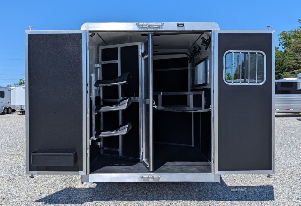 2026 Shadow 3 Horse Slant 7'6 Competitor Living Quarters  - 23035195 - 3