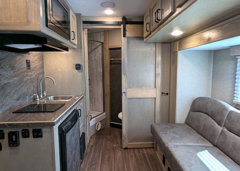 2026 Shadow 3 Horse Slant 9' Living Quarters with Slide  - 22885042 - 5