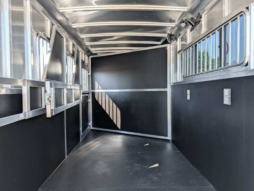 2026 Shadow 3 Horse Slant with Drop Feed Windows  - 22936759 - 8