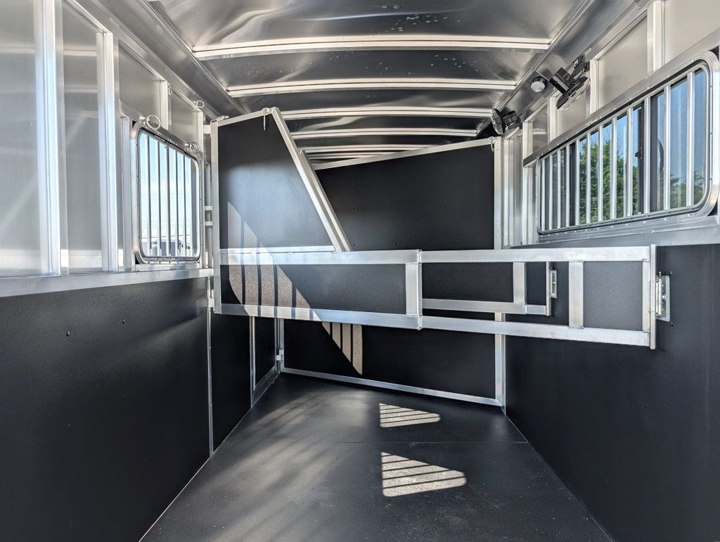 2026 Shadow 3 Horse Slant with Drop Feed Windows  - 22952781 - 6