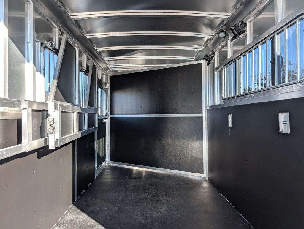 2026 Shadow 3 Horse Slant with Drop Feed Windows  - 22975979 - 8