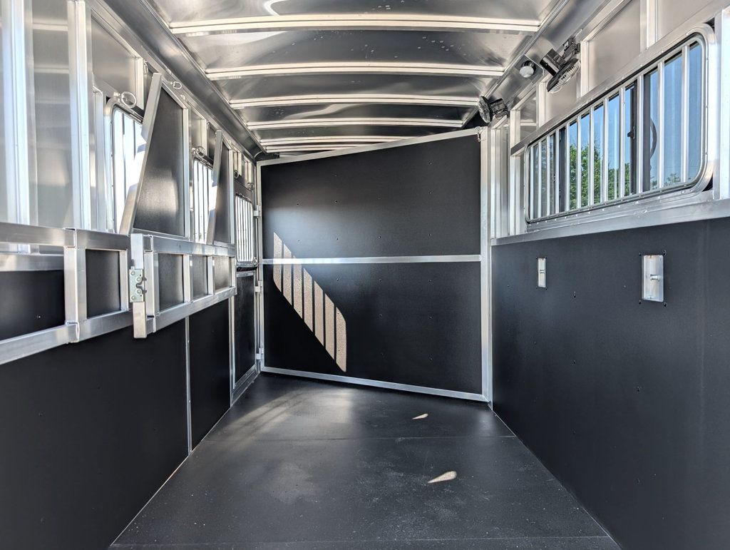 2026 Shadow 3 Horse Slant with Drop Feed Windows  - 22975985 - 8