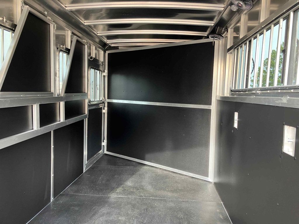 2026 Shadow 3 Horse Slant with Drop Feed Windows  - 22960735 - 7