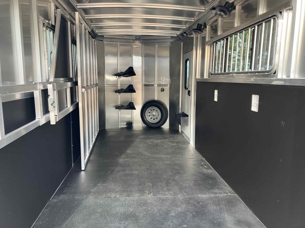 2026 Shadow 3 Horse Slant with Drop Feed Windows  - 22961906 - 9