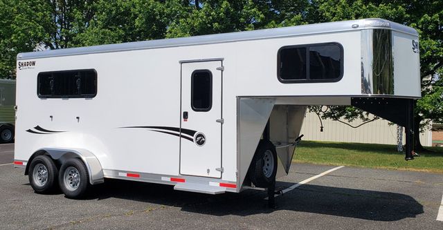 2026 Shadow 3 Horse Slant with Drop Feed Windows Goose Neck  - 22953924 - 1