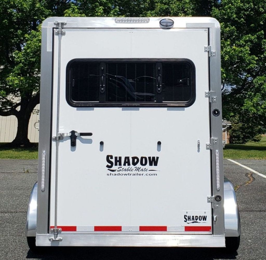 2026 Shadow 3 Horse Slant with Drop Feed Windows Goose Neck  - 22957620 - 4