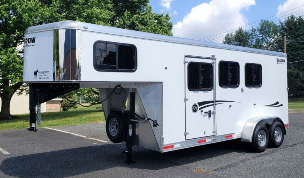 2026 Shadow 3 Horse Slant with Drop Feed Windows Goose Neck  - 22980757 - 0