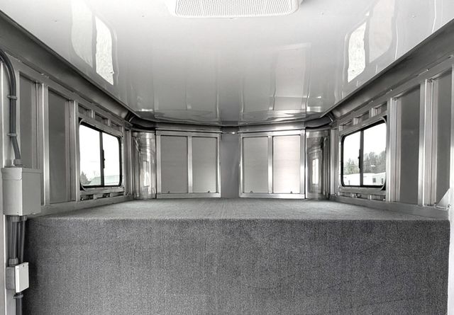 2026 Shadow 4 Horse Eventer Professional Series  - 22960734 - 2