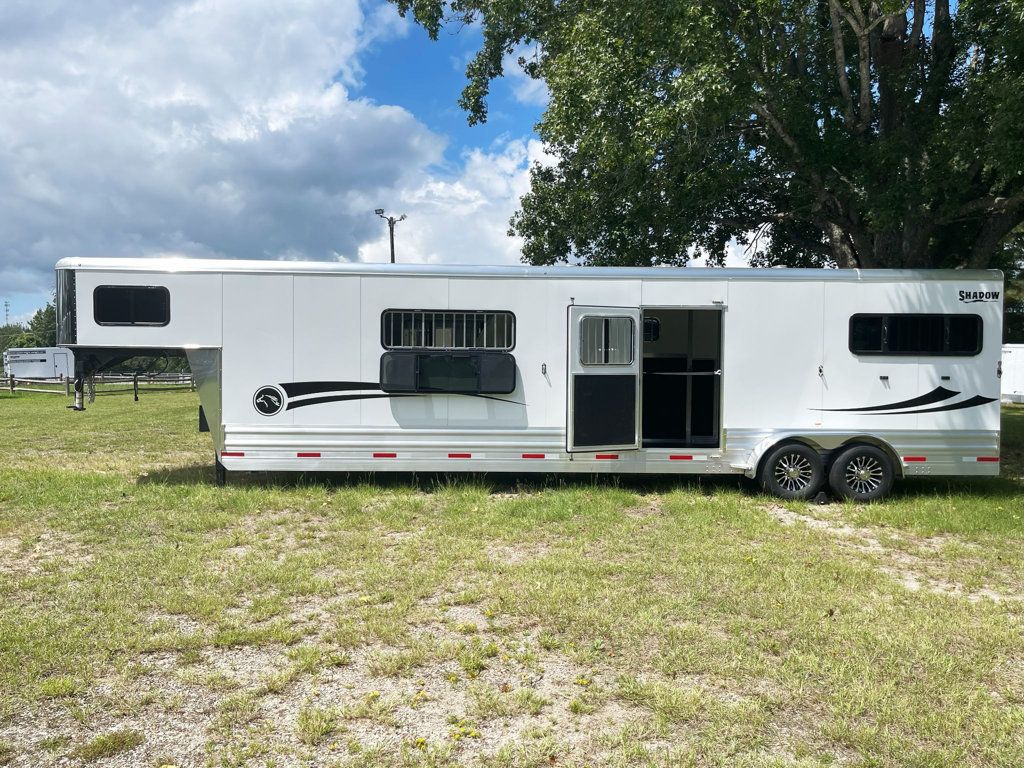 2026 Shadow 4 Horse Head to Head DRAFT w Box Stall & King Tack  - 22904136 - 2