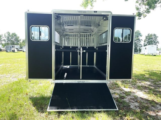 2026 Shadow 4 Horse Head to Head DRAFT w King Tack & Side Ramp  - 22904136 - 6